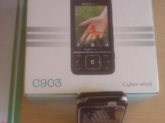 Brand New Sony Ericsson c903 Bought from UK 