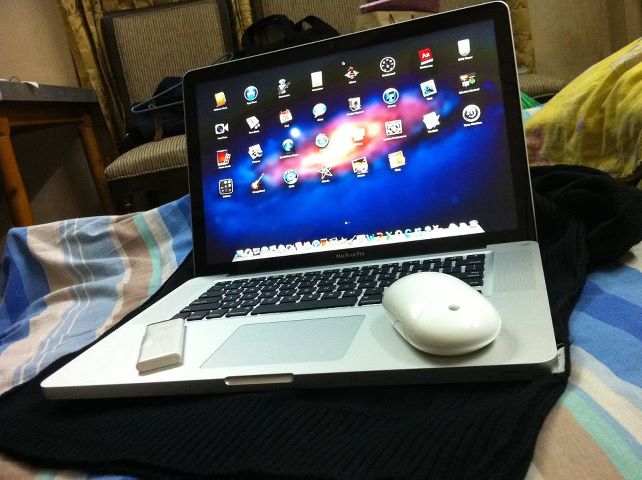 MacBook Pro large image 0