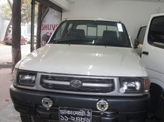 toyota hilux pick up