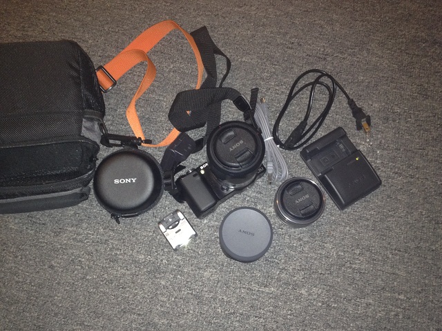 URGENT SALE SONY NEX-5 DUAL LENSE DSLR Quality large image 0
