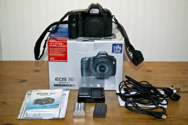 Buy Brand New Nikon D700 large image 1