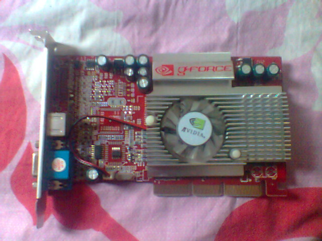 nvidia geforce fx 550. ddr1 256mb agp card with warrenty large image 0