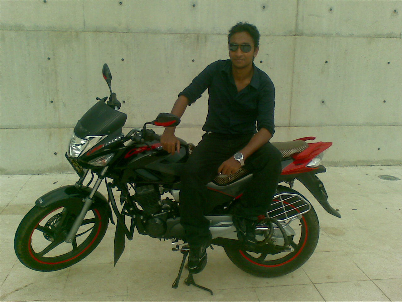 Hero Honda CBZ extreme 150 cc bike. 01911993145 large image 0