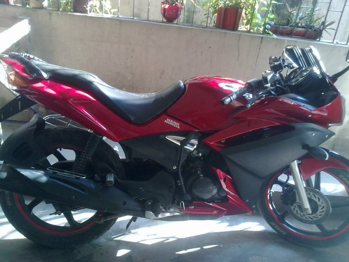 Hero Honda CBZ xtream model 2008 large image 1