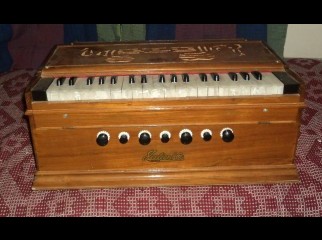 Jotin Harmonium