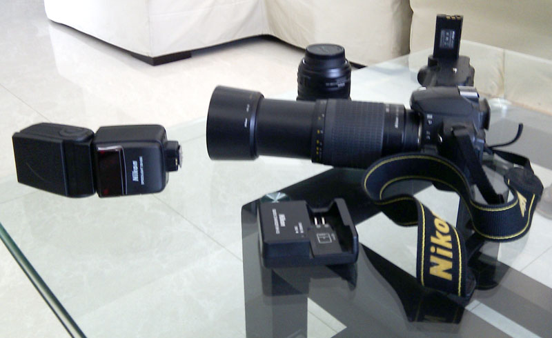 Nikon D60 Nikon 35mm Prime lens Nikon 55-300mm etc. large image 0