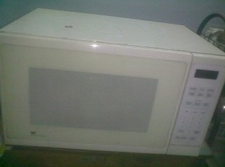 White-Westinghouse micro waveOven