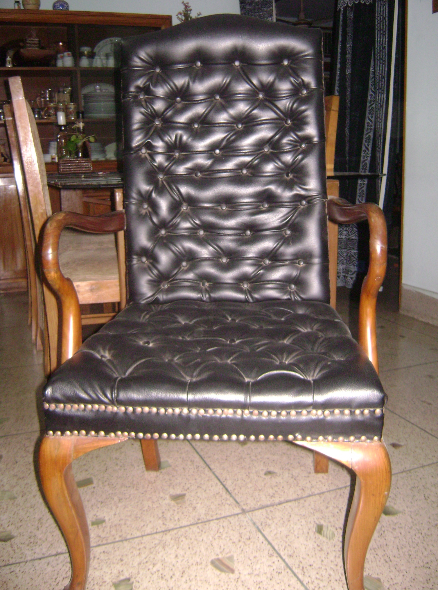 Sincle Black Chair with Wood Arms legs large image 0