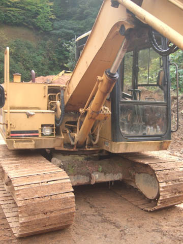 EXCAVATOR MAKER-CATERPILLAR MODEL-E70B large image 0