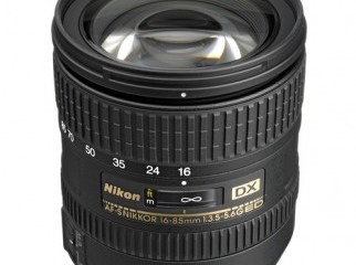 Nikon AF-S 16-85mm