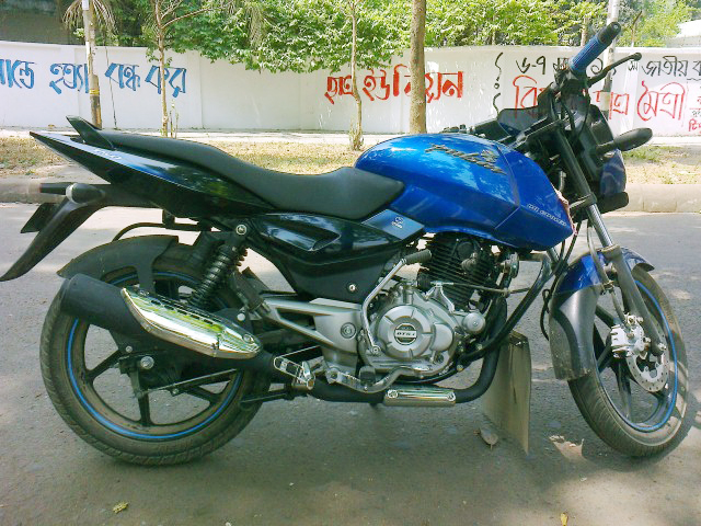 Blue Black Pulsar 2012 large image 0