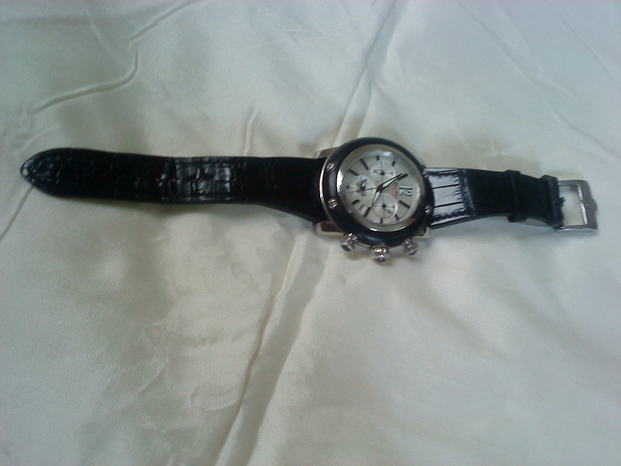 Watch GLAM ROCK large image 1