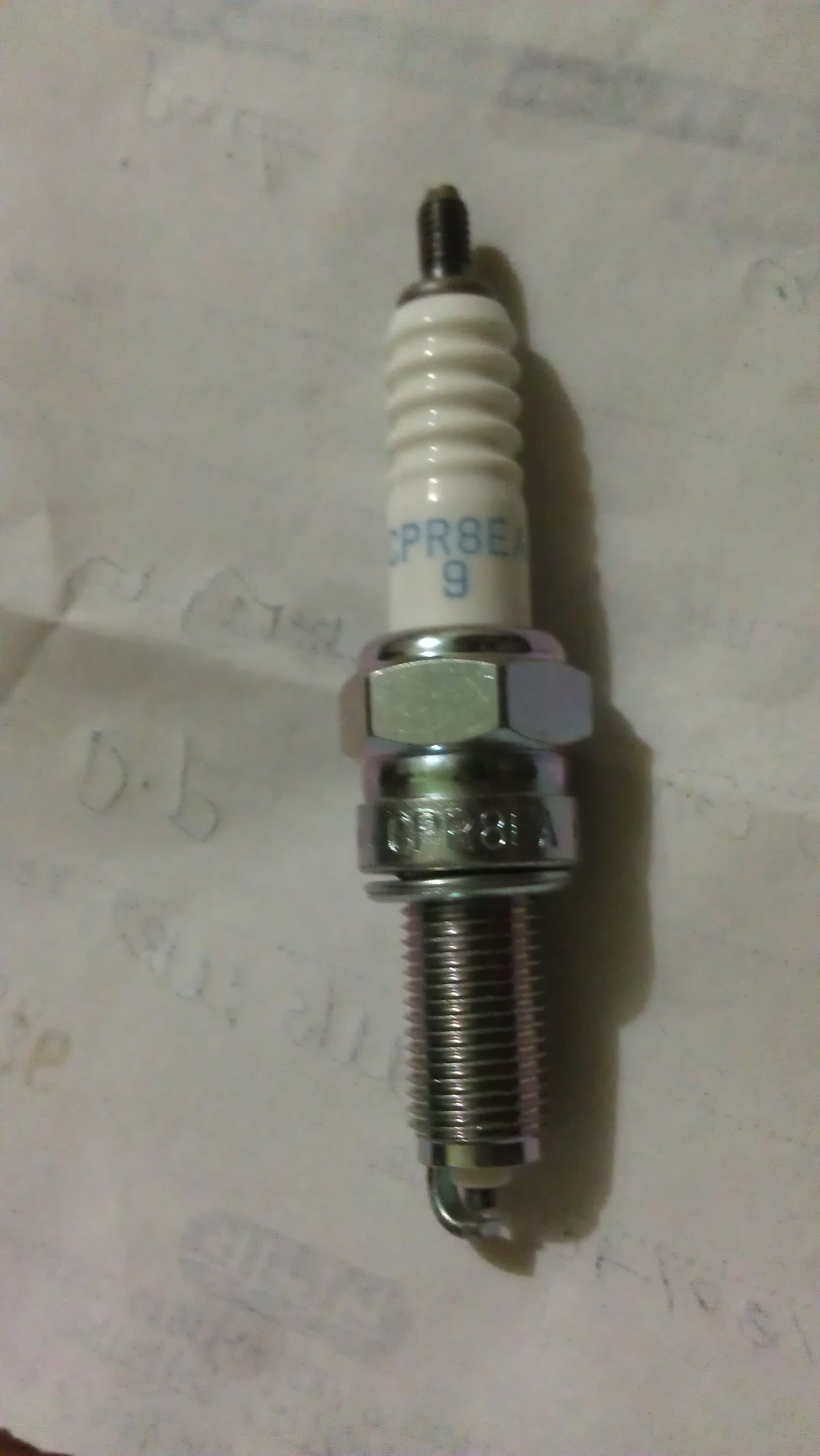 Original yamaha fz-16 fz-s fazers spark plug NGK CPR8EA-9 large image 1