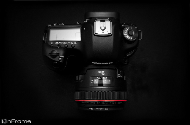 Canon 5D Mark iii........1 200  large image 1