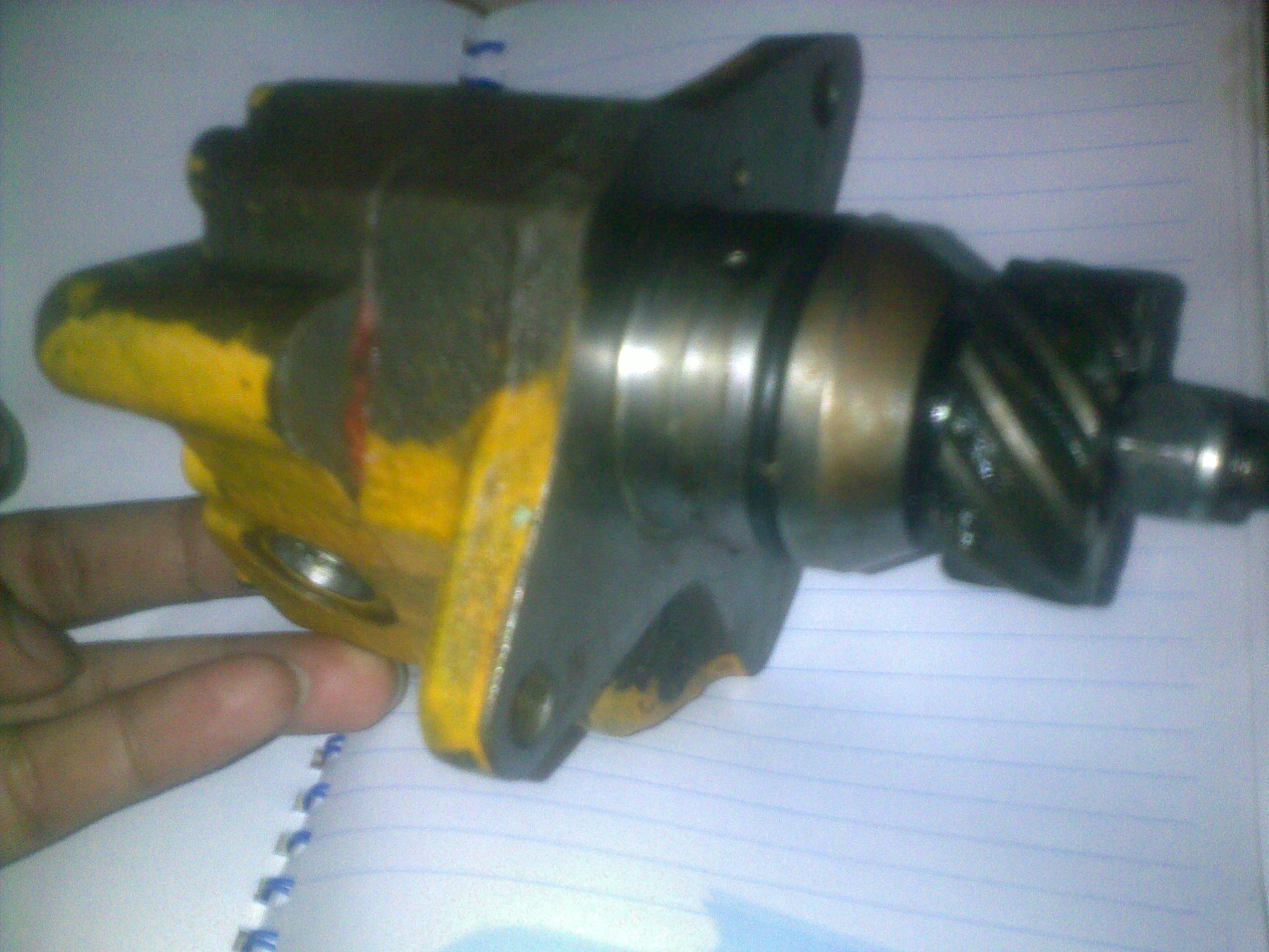 Caterpillar 3412D Marine Engine 4W-5477 FUEL TRANSFER PUMP large image 1