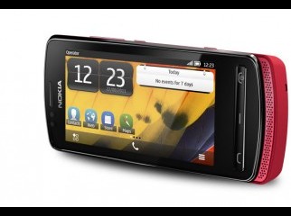 Nokia 700