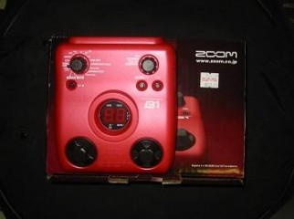 Zoom B1 Bass Effect Processor with original adapter