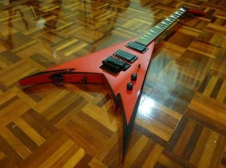 Wanna sale jackson king V pdx demmelition signeture guitar