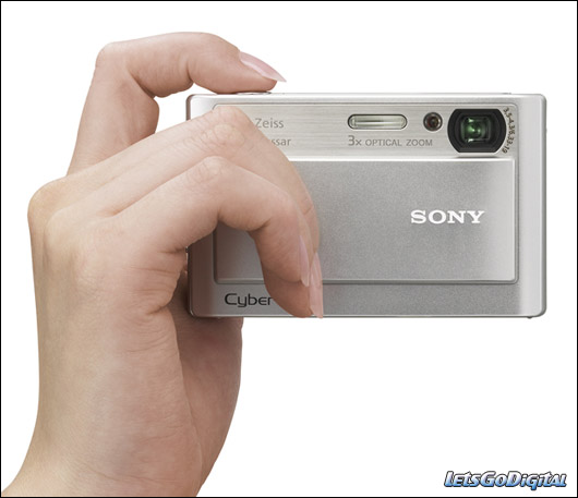 New Sony Cyber Shot Camera...Made in Japan large image 0