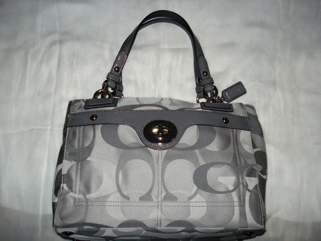 Coach Handbag from USA large image 0