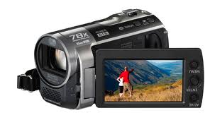 PANASONIC SDR-S71 SD VIDEO CAMERA large image 0