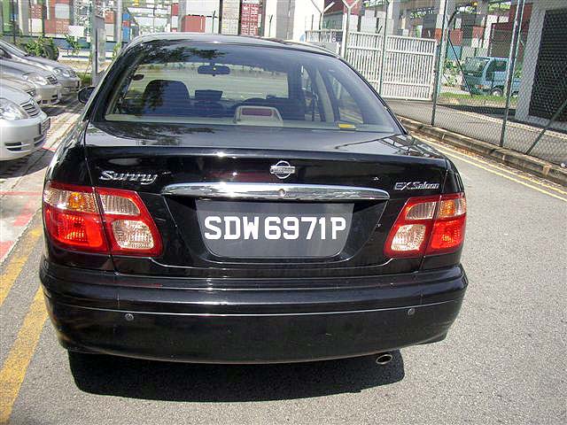 Nissan Sunny Ex saloon Model 2003 Reg. 2004 Great Condition large image 1