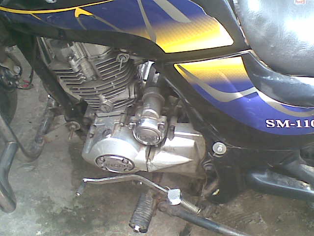 Singer 110 cc.4 Stroke 40-45 Km Liter.self and kick start.lo large image 1