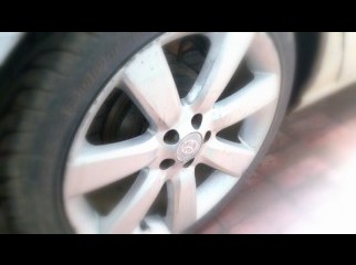 17 inch Toyota rims very fresh slightly negotiable