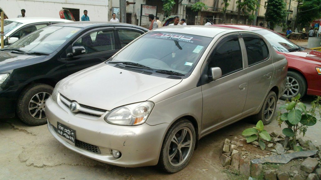 Toyota Platz 1500 cc large image 1