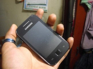 Samsung Galaxy Y S5360.10 month warranty left