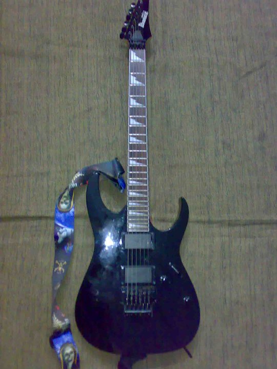 Ibanez GIO Floyed Rose URGENT SELL large image 0