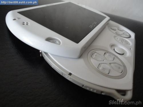 Sony PSP-N1001 PlayStation Portable PSP go 16GB Handheld G large image 0