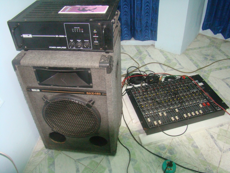 Amplifiers large image 1