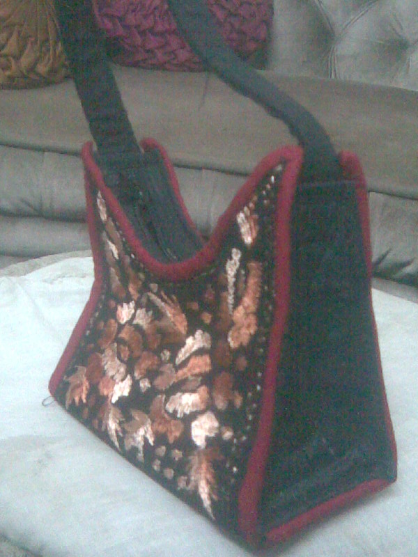 Ladies Hand Bag large image 2