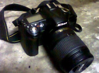 NIKON D90 DSLR CAMERA