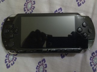 PSP 1000 for sale very Urgent negotiable  large image 0