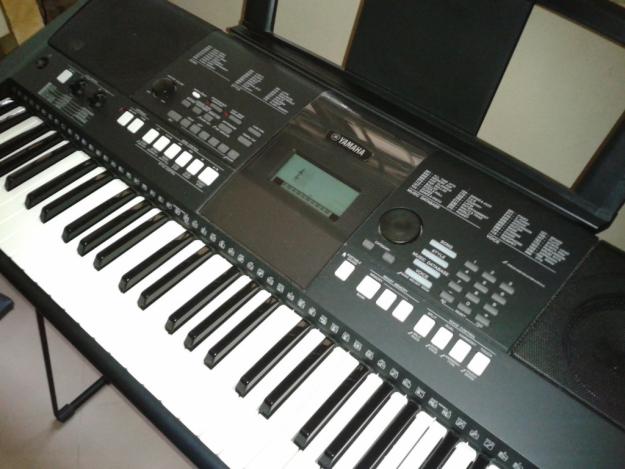 Yamaha psr E-423 large image 0