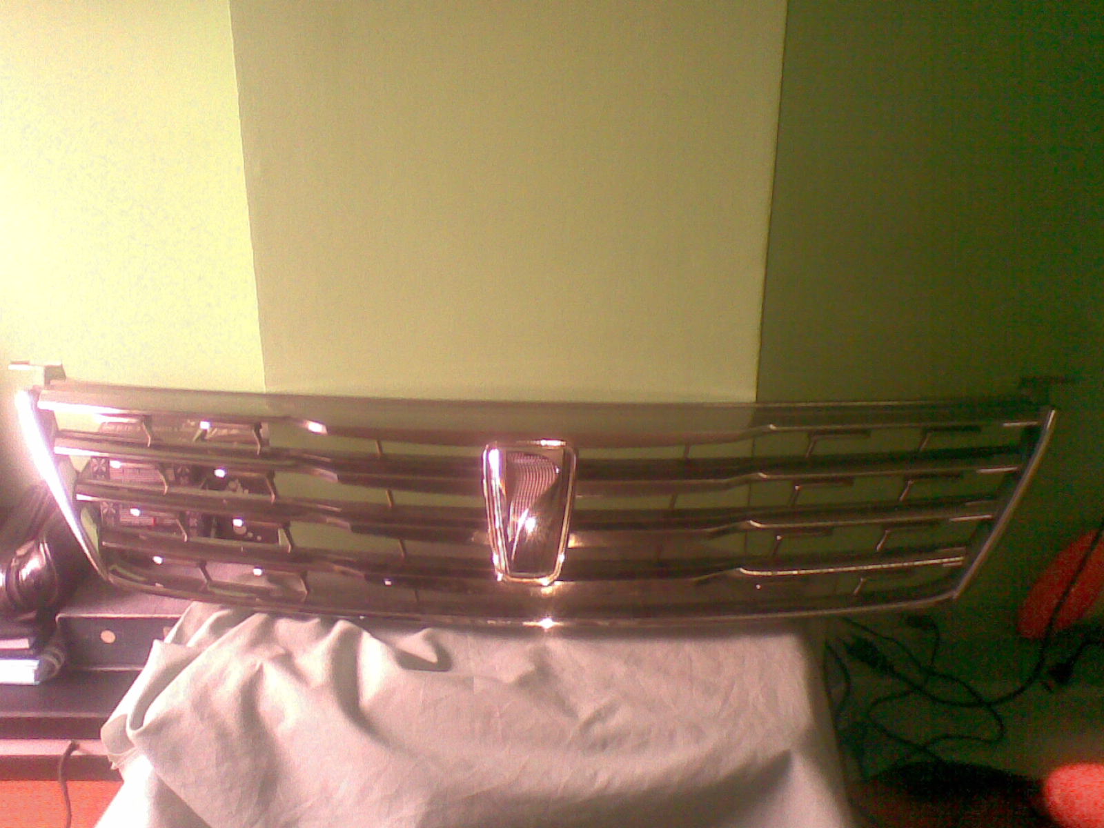 Premio 2008 Front Grill large image 0