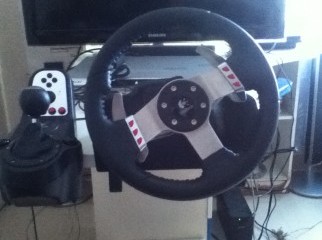 Logitech G27 Racing Wheel limited edition