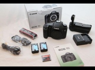 Canon EOS 5D Mark III DSLR Camera