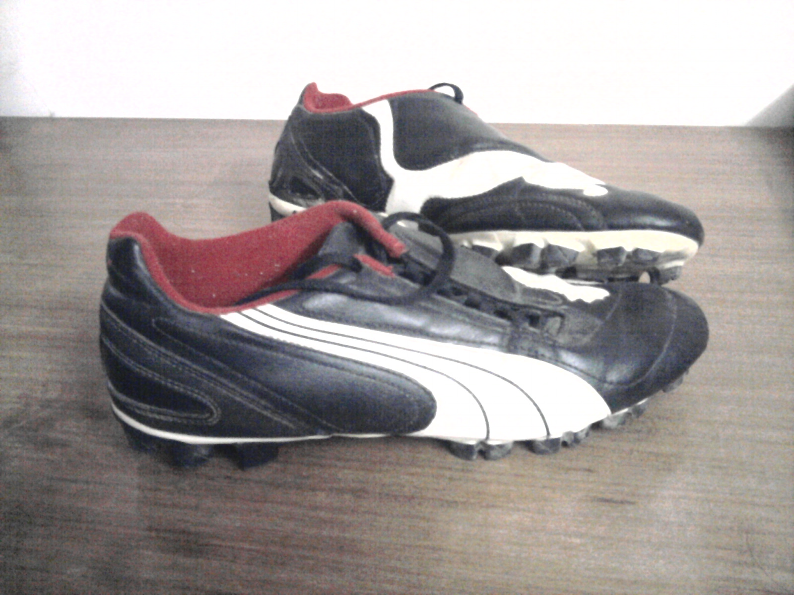 puma football boot large image 0