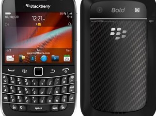 ALMOST NEW BLACKBERRY 9900