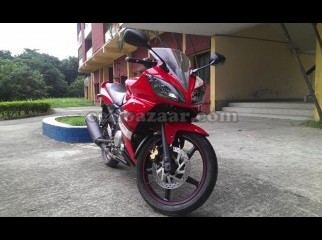 yamaha r15 red