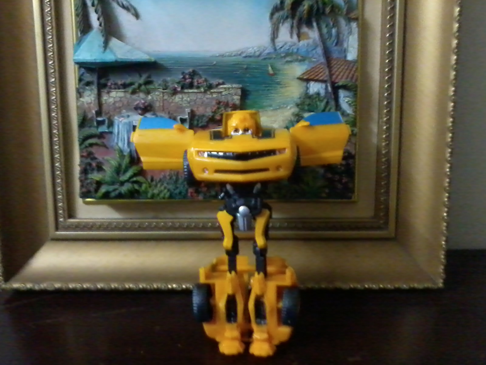 trans formers the dark of the moon action figure bumble bee large image 0
