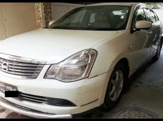 Nissan BlueBird 2005