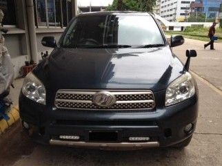 Toyota RAV 4 2006 Model.