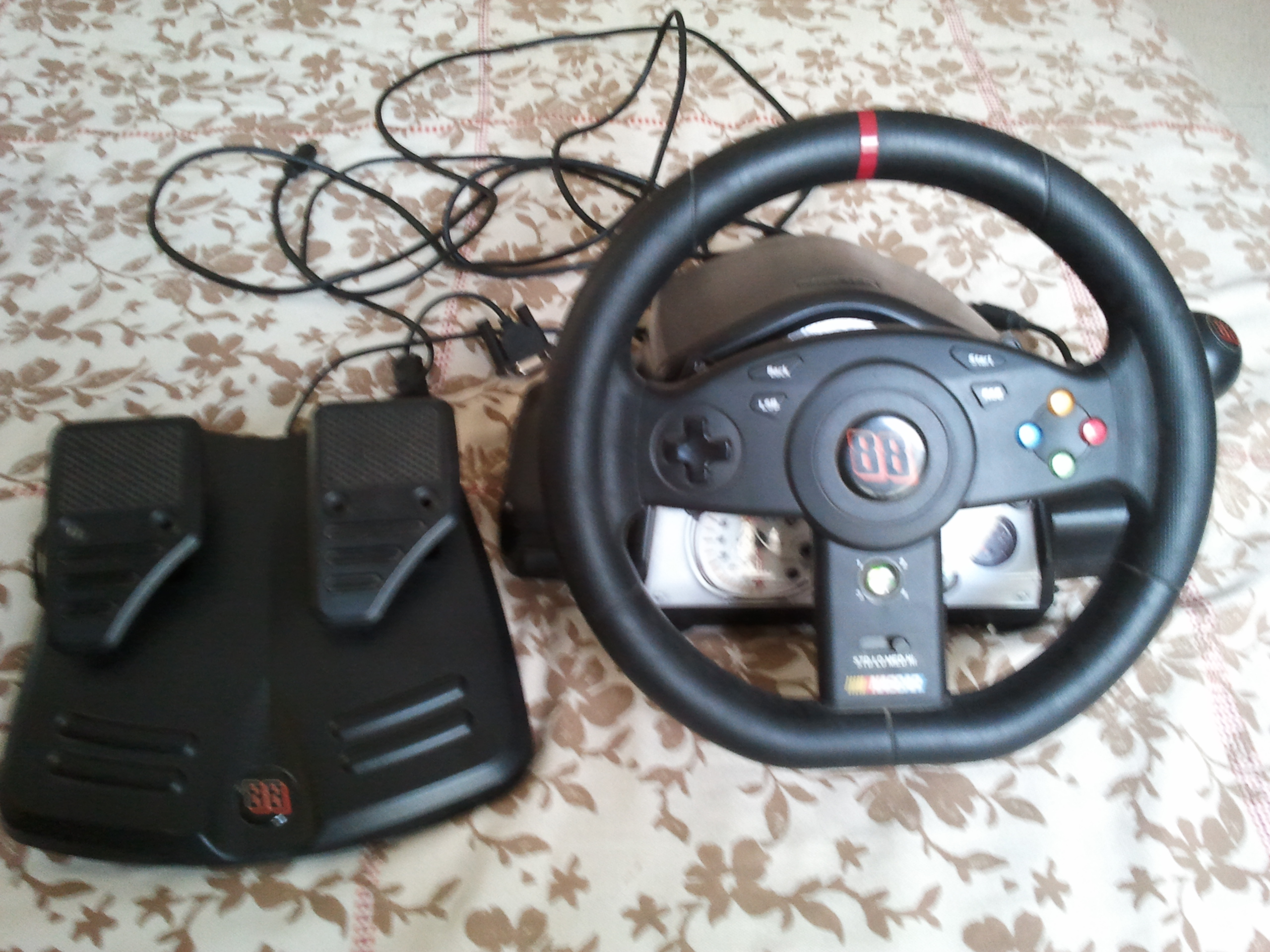 Xbox steering wheel controller Nascar  large image 0