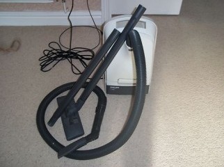 PHILIPS T300 VACUUM CLEANER