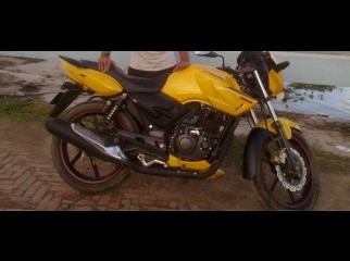 TVS APACHE RTR 150 CC fresh bike....