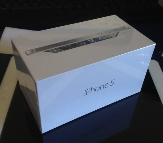 For Sale Original Brand New APPLE IPHONE 5 16GB Unlocked.... large image 0